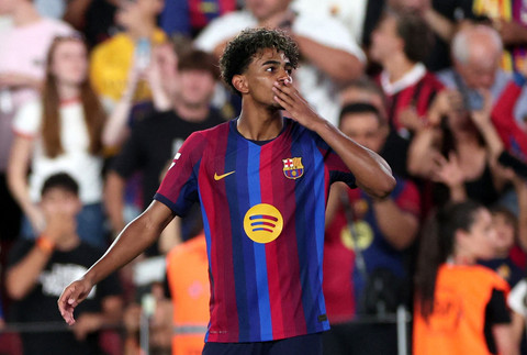 Erdal Keser: Lamine Yamal, Penerus Lionel Messi di Barcelona