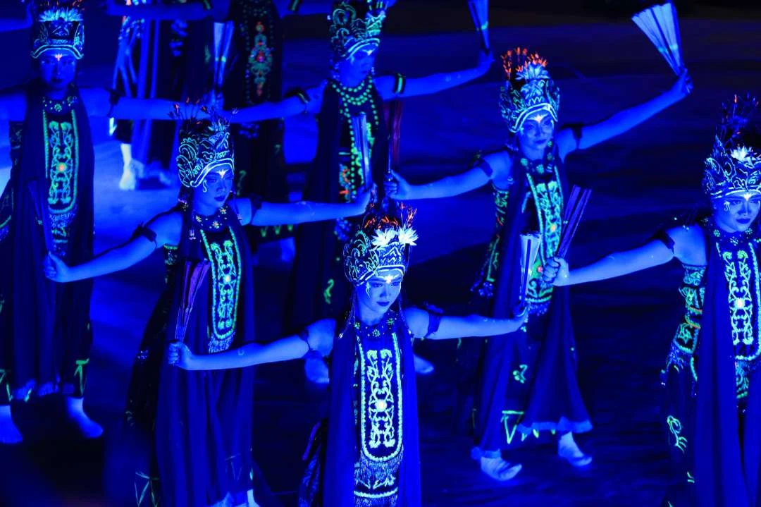 Gandrung Sewu 2026 Akan Menampilkan Konsep Glow in the Dark yang Spektakuler
