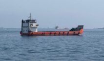 Iran Klaim Dua Supertanker Minyak Meledak di Selat Hormuz Usai Hantam Ranjau Laut