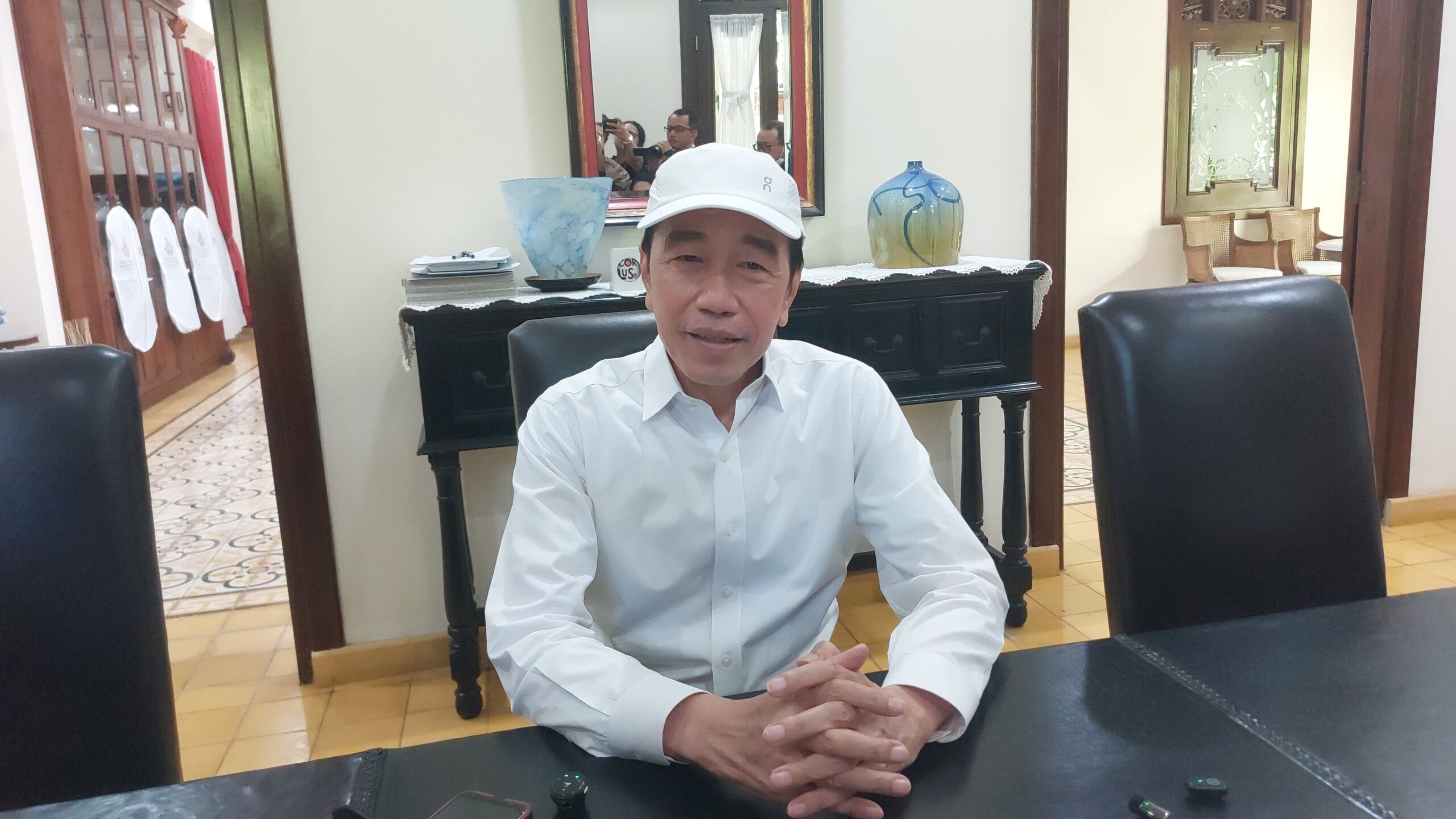 Jokowi Menanggapi Putusan MK tentang Ijazah Gibran dan Perbedaan Sistem Pendidikan