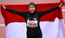 Karisma Evi Tiarani Ukir Sejarah, Emas Asian Para Games dan Rekor Dunia