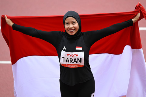 Karisma Evi Tiarani Ukir Sejarah, Emas Asian Para Games dan Rekor Dunia
