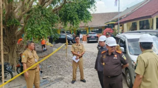 Kejari Bondowoso Awasi Proyek Revitalisasi Sekolah untuk Pastikan Kualitas
