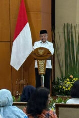 Kemendikdasmen Kaji Usulan Siswa Tak Otomatis Naik Kelas Berlaku Lagi di 2027