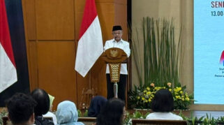 Kemendikdasmen Pertimbangkan Kebijakan Tidak Naik Kelas Mulai 2027