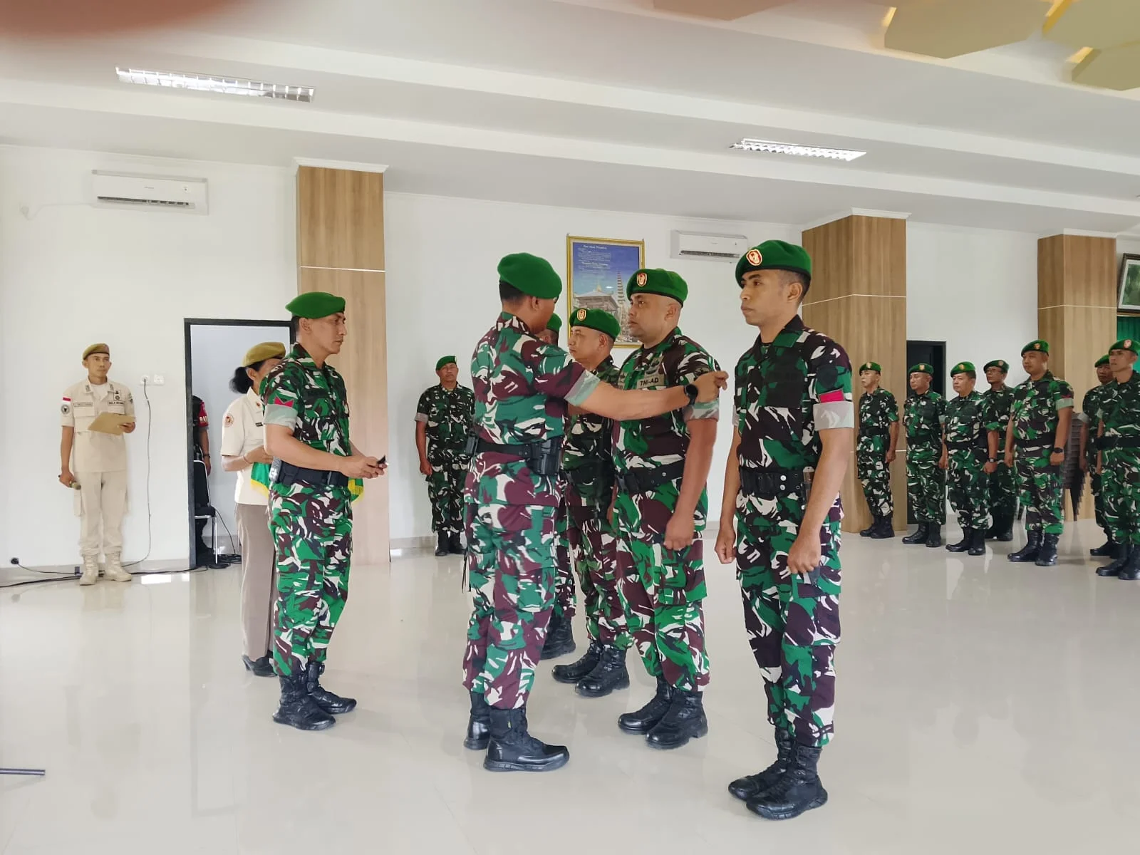 Kenaikan Pangkat 11 Personel Kodim Klungkung: Penghargaan dan Tanggung Jawab Baru