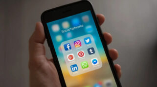 Komdigi Buka Suara Soal Isu Shadowban Unggahan Tentang Karhutla