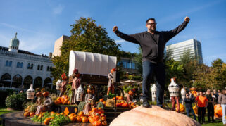 Labu Raksasa Seberat 1.198 Kilogram Menang di Kejuaraan Denmark