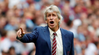 Manuel Pellegrini Terancam Sanksi Usai Laga Panas Real Betis vs Barcelona