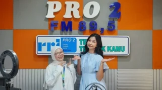 Membangun Keberanian Berkarya Melalui Lagu Afirmasi Tiara Adinda Sari di Jember