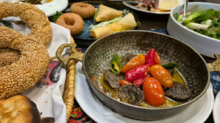 Mengenal Kahvalti, Tradisi Sarapan Santai Khas Turki yang Hadir di Jakarta