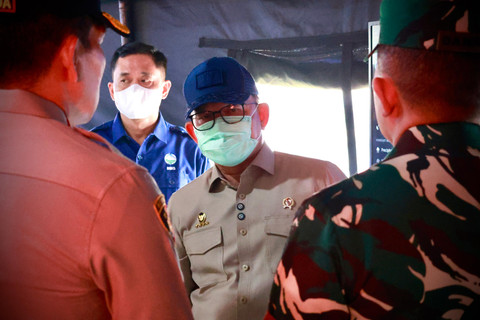 Menko Dudung Rasakan Langsung Kondisi Asap Karhutla di Palembang