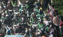 Menteri Perhubungan Atur Potongan Aplikator Ojek Online dalam Perpres