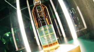 Merayakan Tahun Kedua Kemitraan Glenfiddich dan Aston Martin Formula One Team