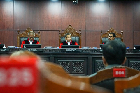 MK Tentukan Status Pendidikan Gibran Malam Ini