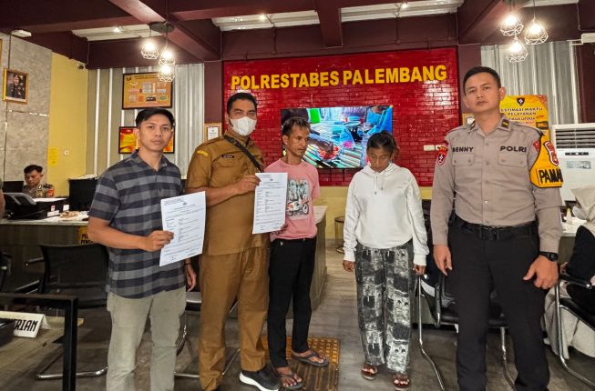 Pasangan Suami Istri Diduga Curi Tas di RS Bari Palembang