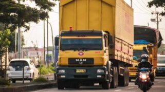 Pemerintah Perketat Pembelian Tiket Kapal Feri untuk Cegah Truk ODOL