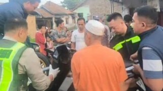 Pemotor Tewas Tabrak Dump Truk Parkir di Bahu Jalan Kragilan