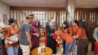 Penari Asal Sumatera Penumpang KMP Batumandi Tiba di Banyuwangi, Siap Tampil di Gandrung Sewu di Banyuwangi