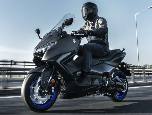 Perbandingan Yamaha TMAX dan XMAX 250: Apa yang Didapat dari Selisih Harga Rp385 Juta?