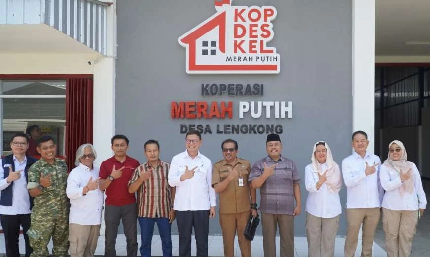 Perkuat Pengawasan Pangan Desa, Kepala BPOM Taruna Ikrar Sambangi KDKMP Mojokerto