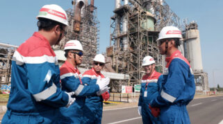 Pertamina Ajak Rider Touring untuk Edukasi Proses Produksi BBM di Kilang Balongan