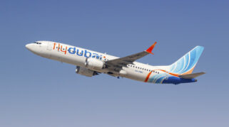 Pesawat Flydubai Mendarat Darurat di Arab Saudi Setelah Insiden Perkelahian Antarpilot