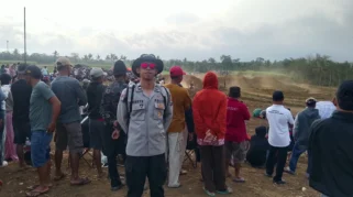 Polsek Pasrujambe Gelar Patroli Dialogis untuk Kamtibmas yang Aman
