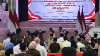 Prabowo Saksikan Penyerahan Uang Rp 13,2 T dari Satgas PKH di Kejaksaan Agung