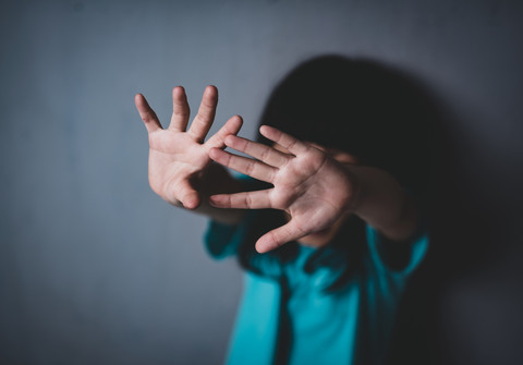 Pria di Bandung Ditangkap Setelah Aniaya Istri dan Anak Akibat Kecanduan Judi Online