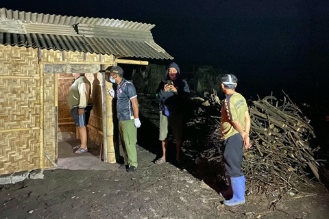 Pria Tanpa Identitas Ditemukan Meninggal di Gubuk Pantai Pandansimo Bantul