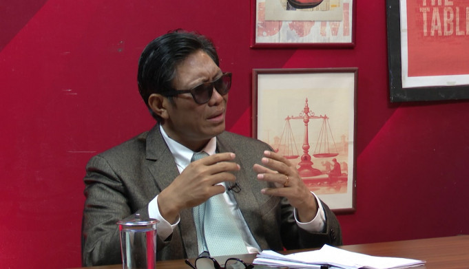 Prof Yafet Sebut MK Beri Karpet Merah kepada Denny Indrayana, Singgung Kepentingan Politik