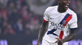 PSG Dihantam Kabar Buruk Jelang Hadapi Barcelona, Nuno Mendes Dipastikan Absen