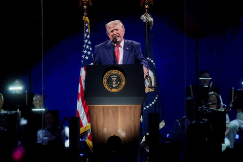 Reaksi Rusia Terhadap Seruan Trump Agar Ukraina Memiliki Pemimpin Baru