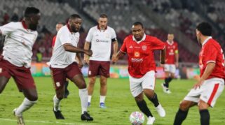 Thierry Henry: Duel Legenda Arsenal vs Manchester United yang Tak Terlupakan