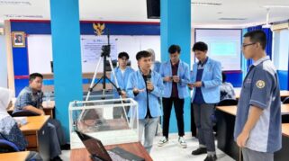 Tiga Mahasiswa Penerima BIDIKSIBA PTBA Berhasil Wujudkan Impian Pendidikan Tinggi