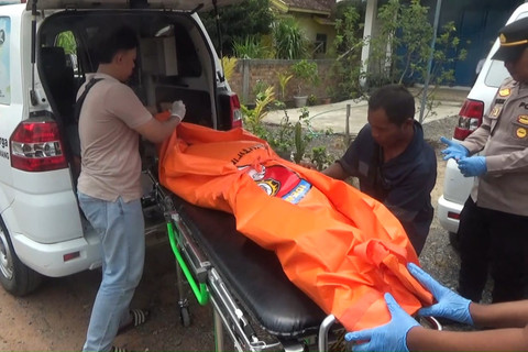 Tragedi Penusukan Keluarga di Lampung: Ayah, Ibu, dan Anak Ditemukan Tewas