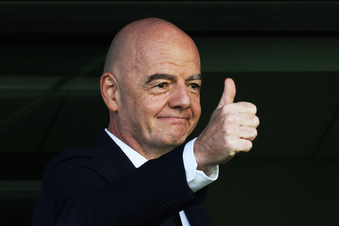 UEFA Layangkan Surat Mendesak Tuntut Transparansi Presiden FIFA