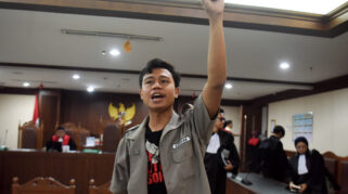 Vonis 5 Bulan Penjara untuk Khariq Anhar dalam Kasus Timpa Teks