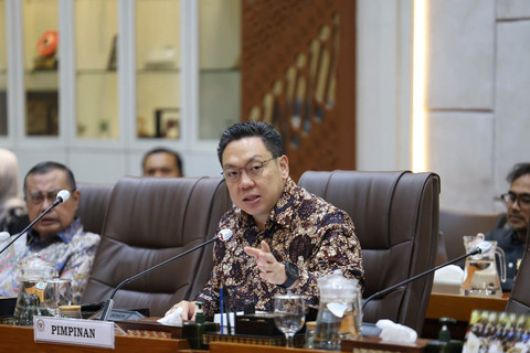 Waka Komisi IX Mendorong Pemerintah Sediakan Clean Air Shelters untuk Warga Terdampak Karhutla