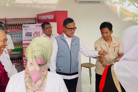 Wamendagri Bima Arya Menyatakan Penyaluran Gaji ASN Melalui Kopdes Hanya Opsi
