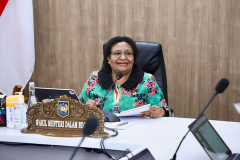 Wamendagri Ribka Haluk Pimpin Rapat Koordinasi Tata Kelola Dana Otsus Papua