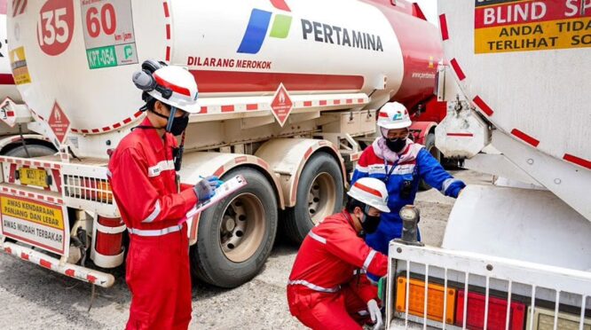 Warga Jatim Antre Beli BBM, ESDM Janji Dalam 2 Hari Terurai di Jember