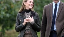 William dan Kate Saling Mendukung di Tengah Krisis Monarki Inggris