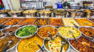 Wisata Kuliner Hemat di Singapura: Rekomendasi Terbaik untuk Pecinta Makanan