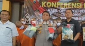 Polres Blitar berhasil mengamankan 65Kg bubuk sejenis mesiu dan petasan siap jual